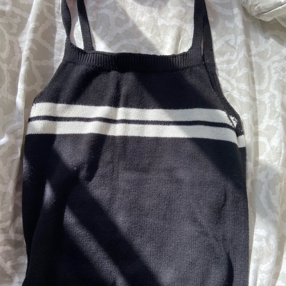 SUPER RARE BEANDY KNIT TANK TOP - Picture 2 of 3